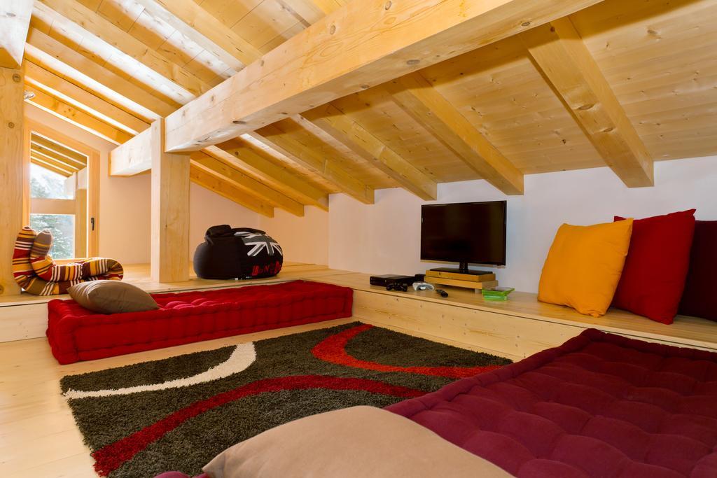 Chalet Isabelle Mountain Lodge 5 Star 5 Bedroom En Suite Sauna Jacuzzi 霞慕尼 客房 照片